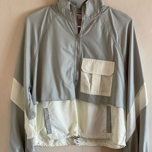 Fashion nova grey and white crew neck top